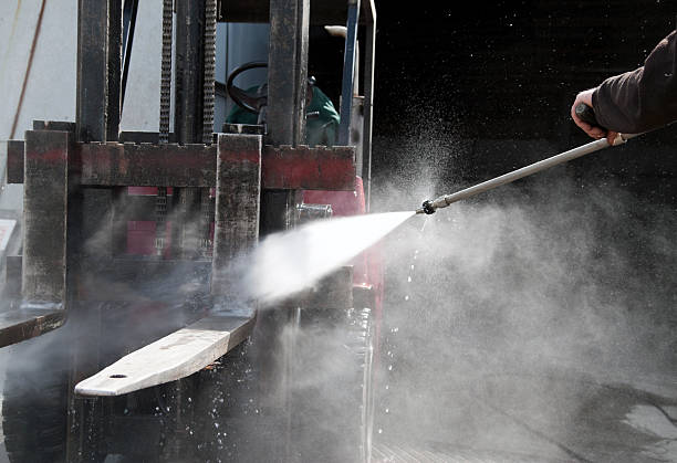 Playground Equipment Cleaning in Tiffin, IA